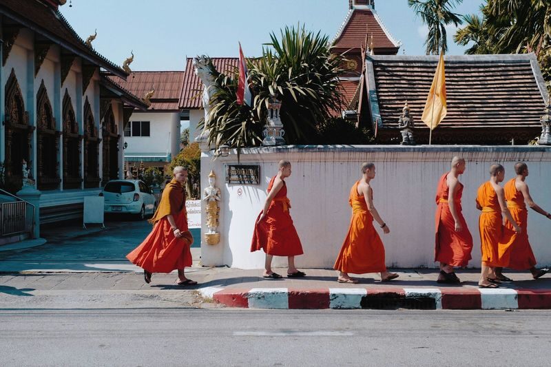 Chiang Mai Half-Day Temples & Hidden Gems Small Group Tour - A temple walk that explains what you are seeing