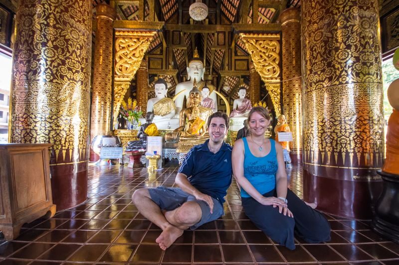 Chiang Mai: Historic Old City Bike Tour - Morning or Night - The lanes and moat are where the ride earns its place