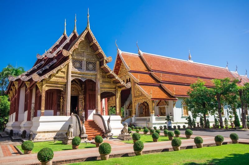 Chiang Mai: Historic Old City Bike Tour - Morning or Night - The guide can make the history click
