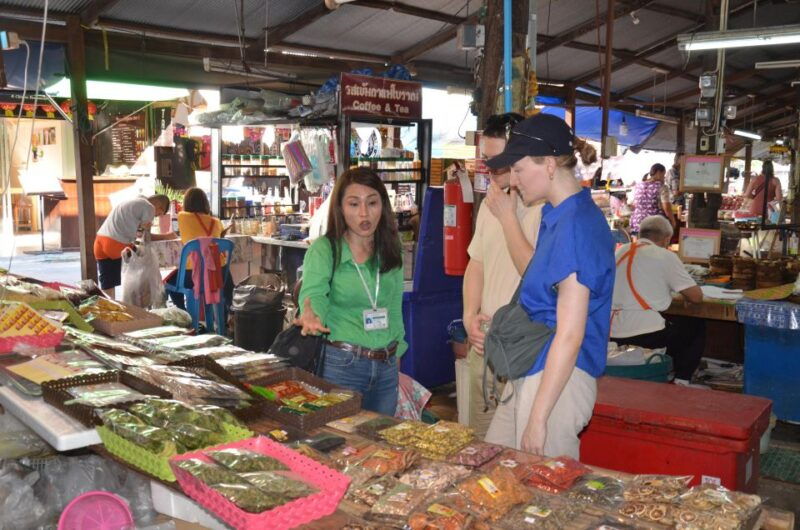 Chiang Mai: Historic Temples and City Guided Walking Tour - Good To Know