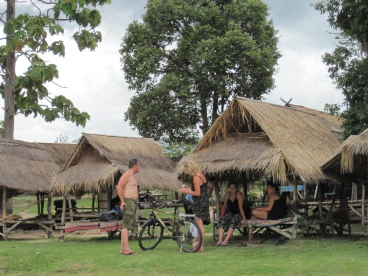 Chiang Mai: Huay Tung Tao & Mt. Suthep Bike Tour With Lunch - Experience Highlights
