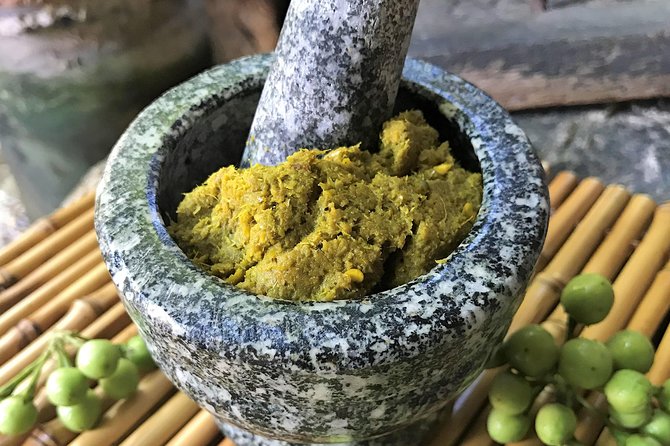 สวัสดีครับ! ยินดีต้อนรับสู่การเรียนรู้เกี่ยวกับครัวไทยครับ - Regional Thai Cuisine