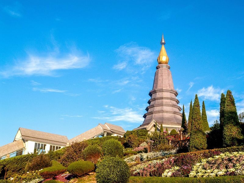 Chiang Mai Kew Mae Pan Nature Trail & Doi Inthanon Full-Day Tour - Who should book this trip?