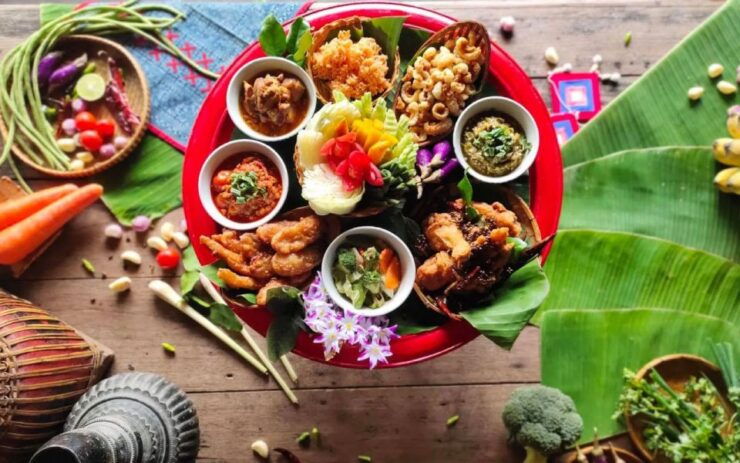 Chiang Mai: Khantoke Dinner With Traditional Performance - Booking Details
