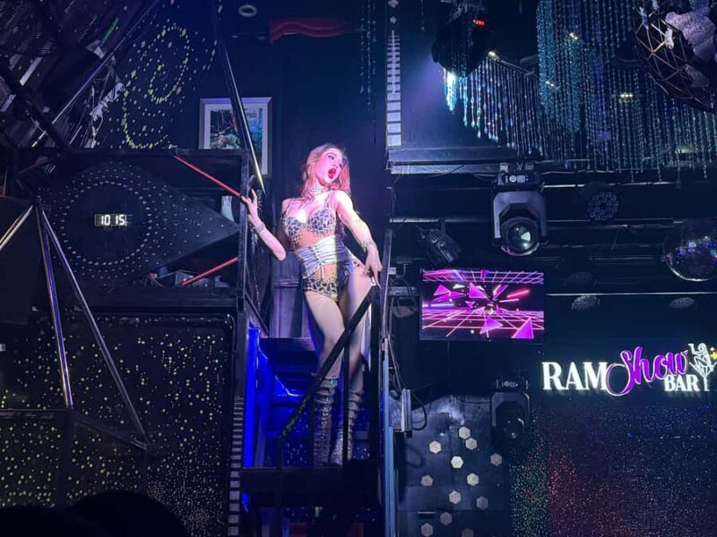 Chiang Mai: Ladyboy Cabaret  Stories, Dinner and Sparkle - Value and Practical Considerations