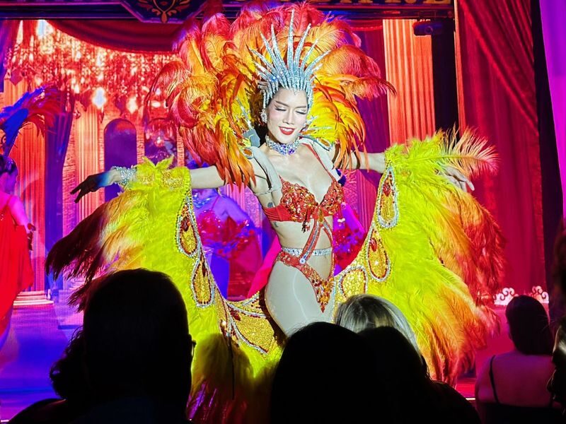 Chiang Mai: Ladyboy Cabaret - Stories, Dinner and Sparkle - Starting with a red songthaew