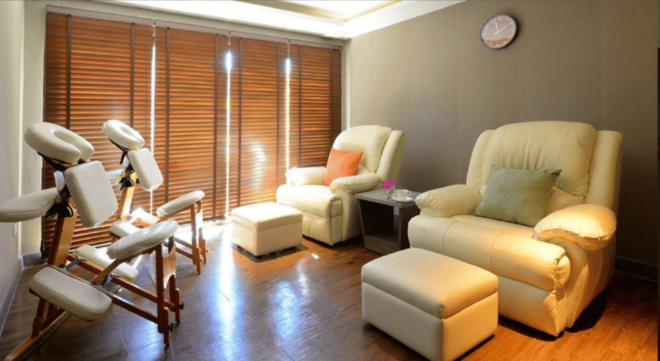 Chiang Mai: Lets Relax Chiang Mai Thapae E-Voucher - Booking Process Explained
