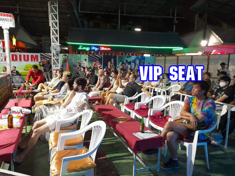 Chiang Mai Loi kroh Muay Thai Boxing Stadium - What happens over the three-hour evening