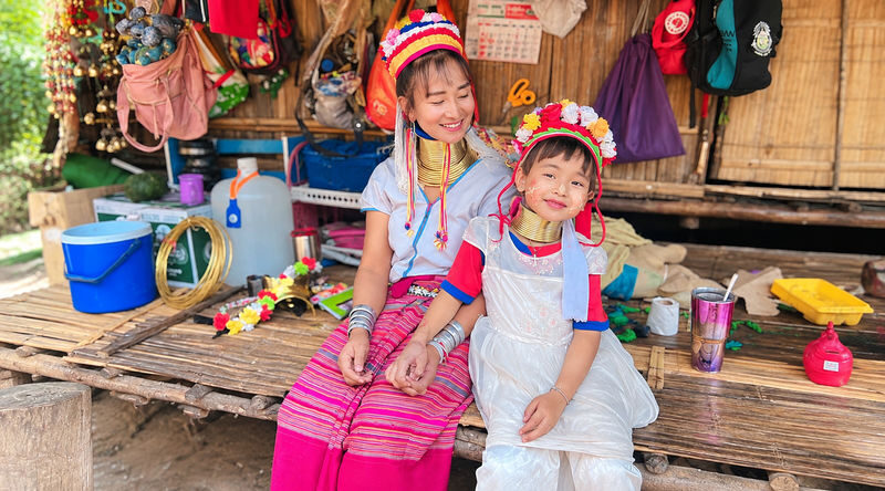 Chiang Mai Long Neck Village & Silver Temple Half-Day Tour - Key points before you book