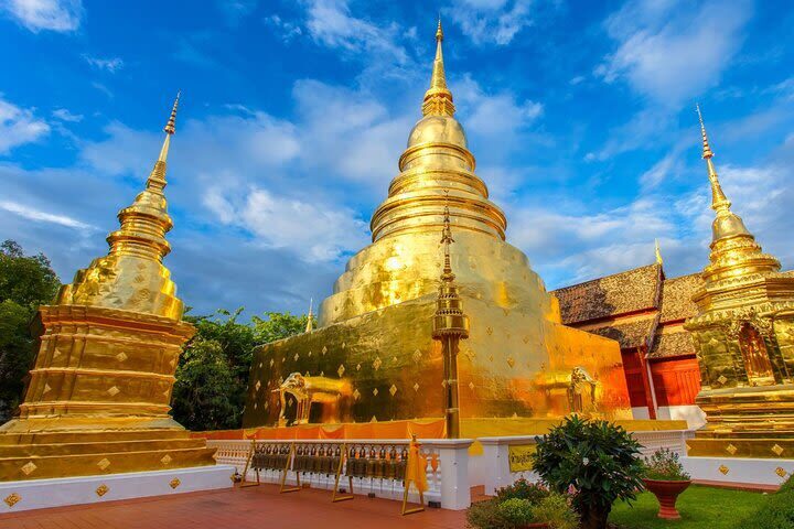 Chiang Mai Long Neck Village & Silver Temple Half-Day Tour - Wat Sri Suphan and the Silver Temple stop