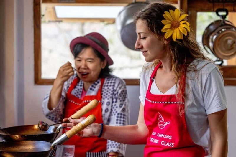 Chiang Mai: Mae Kampong Jungle Hike and Cooking Class - Good To Know