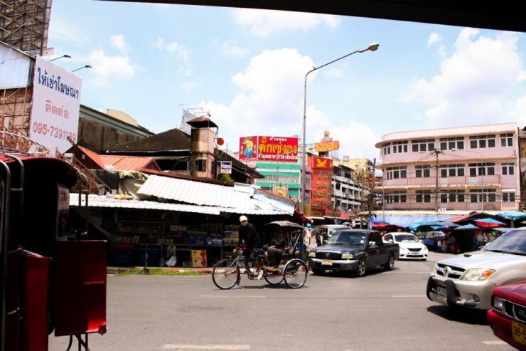 Chiang Mai: Market and Trishaw Ride Tour With Local Lunch - Experience Highlights