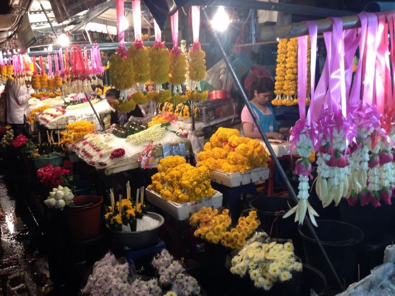 Chiang Mai Michelin Food Walking Tour - Egg cakes and elephant-shaped dough