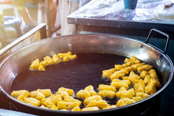Chiang Mai Michelin Food Walking Tour With Professional Tour Guide - Reviews and Photos