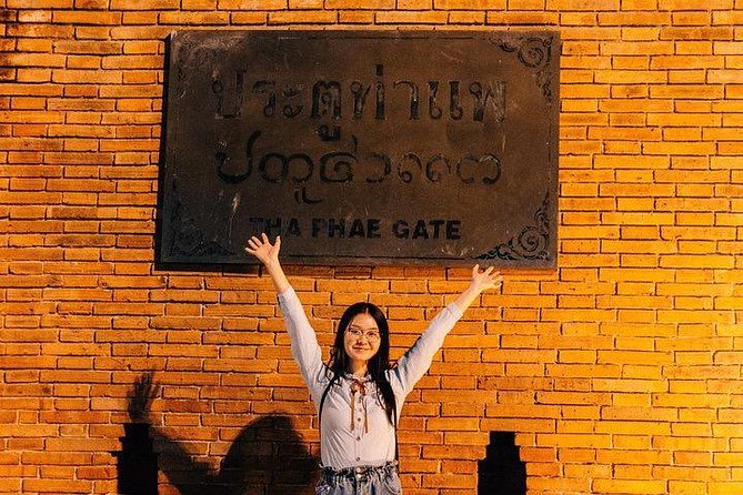 Chiang Mai Moonlight : Small Group Tuk Tuk Experience - Experience the Magic of Chiang Mai at Night