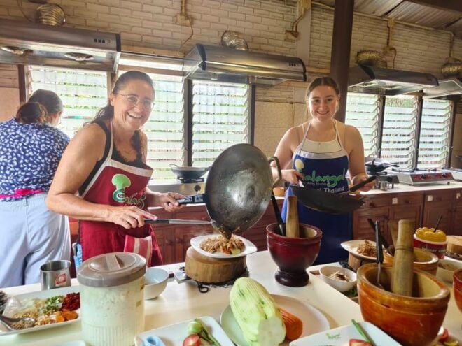Chiang Mai: Morning Cooking Class With Market Visit - Pickup and Accessibility