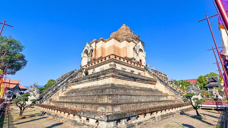 Chiang Mai Old City Half-Day Architecture Walking Tour - What to expect at the temple stops