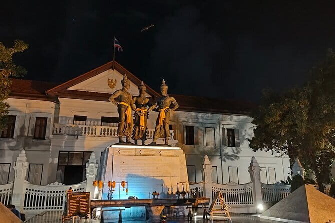 Chiang Mai Old City & Temples 3 hour Twilight Walking Tour - What’s Included and What’s Not