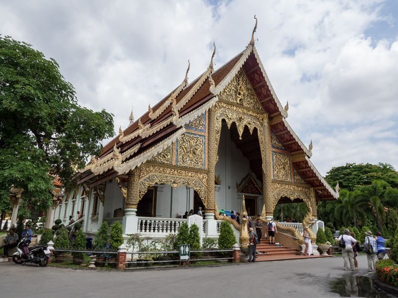 Chiang Mai Old City & Temples Guided Walking Tour - 3 Hrs - Three Hours, Two Start Times, and What the Price Covers