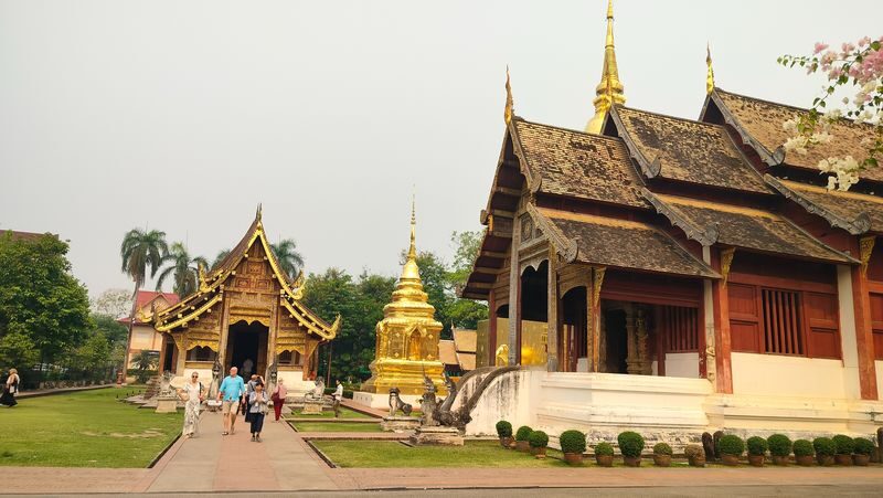 Chiang Mai Old City Twilight Walking Tour - 3 Hrs - Price, package choices, and what is included