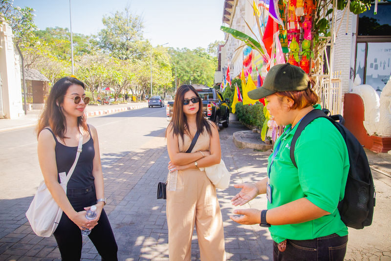 Chiang Mai Old City Twilight Walking Tour - 3 Hrs - Should you book the twilight walk?