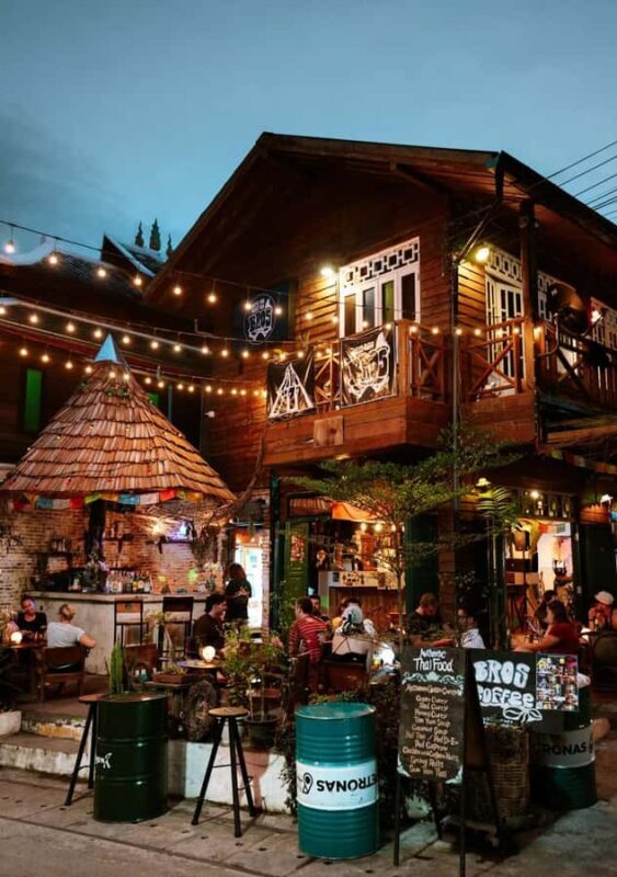 Chiang Mai: Pai 2-Day Tour with Hotel & Breakfast - Accommodation and Meals