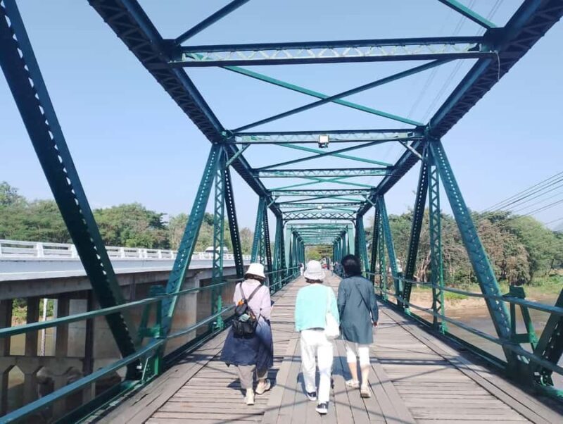 Chiang Mai: Pai Private Day Trip with Guide - Exploring the Top Highlights of the Pai Day Trip