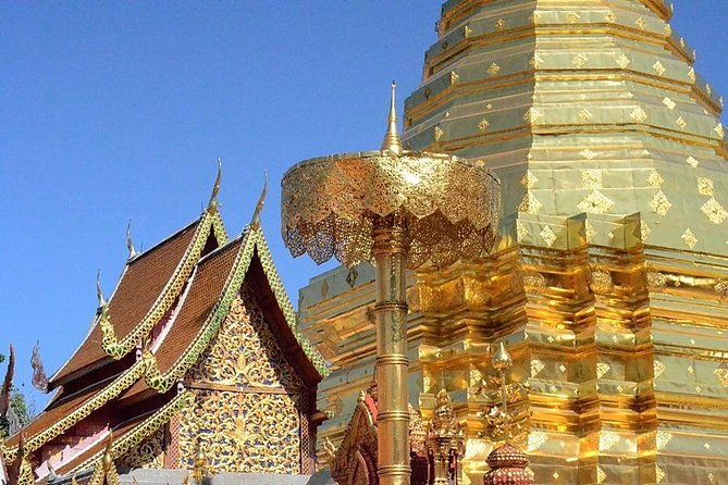 Chiang Mai: Private Temples Tour With Doi Suthep and Wat Palad - Lunch Details