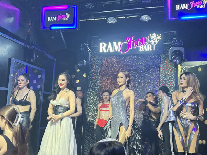 Chiang Mai: Queer Culture Unveiled With Transfer & Dinner - Drag Show Highlights