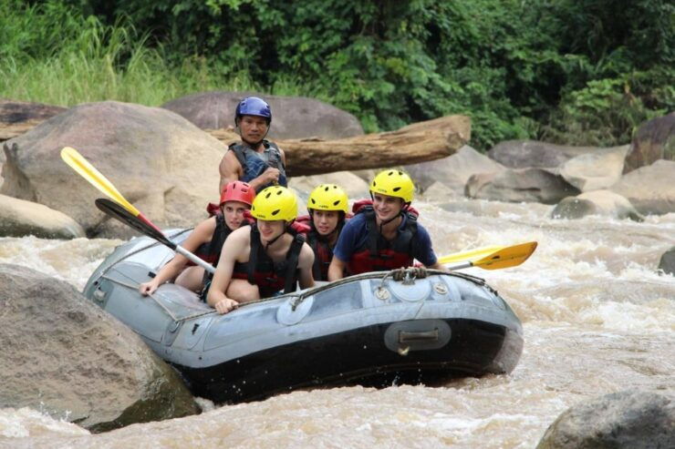 Chiang Mai Rafting in Mae Taeng River With Thai Buffet - Experience