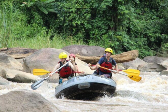 Chiang Mai Rafting in Mae Taeng River With Thai Buffet - Inclusions
