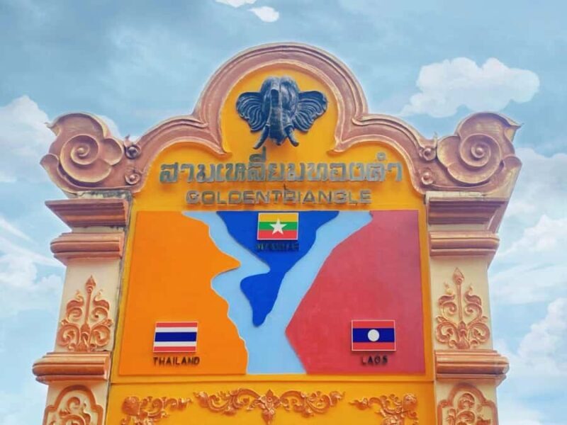 Chiang Mai: Red Temple Golden Triangle Boat Trip Free Lunch - What to Expect from the Tour