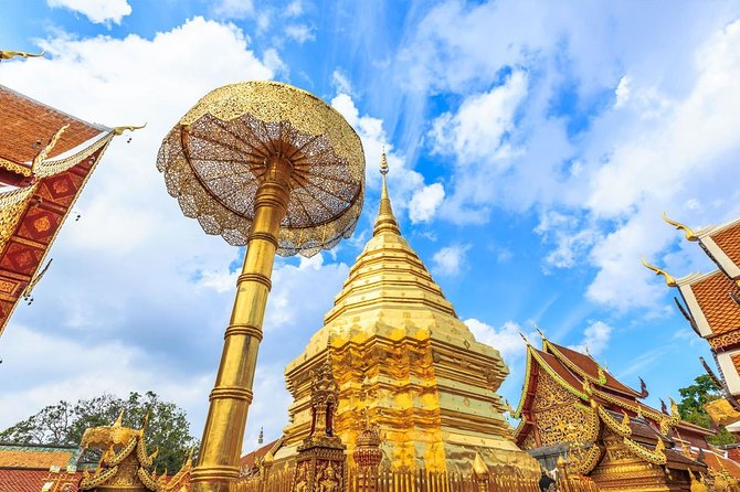 Chiang Mai RED TUK TUK City Tour: Famous View Point, Attractions & Doi Suthep - Meeting and Pickup