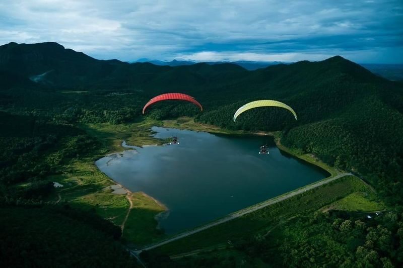 Chiang Mai Sky View Paramotor Academy - A short flight over farms and foothills