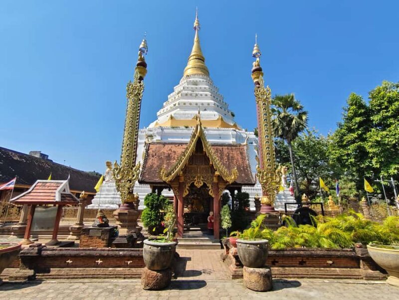 Chiang Mai: Temple Walking Tour with Ex-Monk & Meditation - Wat Pa Pao: A Cultural Gem of the Tai Yai Community