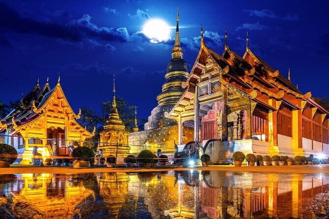 Chiang Mai Temples and Market Tuk Tuk Night Tour - Who Is This Tour Perfect For?