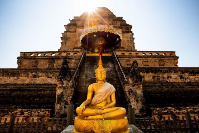 Chiang Mai: Temples and Street Food Night Tour by Tuk Tuk - Highlights of the Tour
