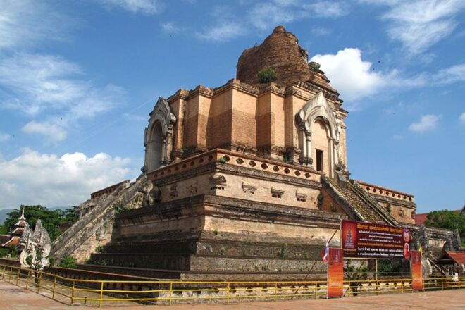 Chiang Mai: Temples & Culture Tour - Unveiling the Lanna Kingdoms Historical Artifacts