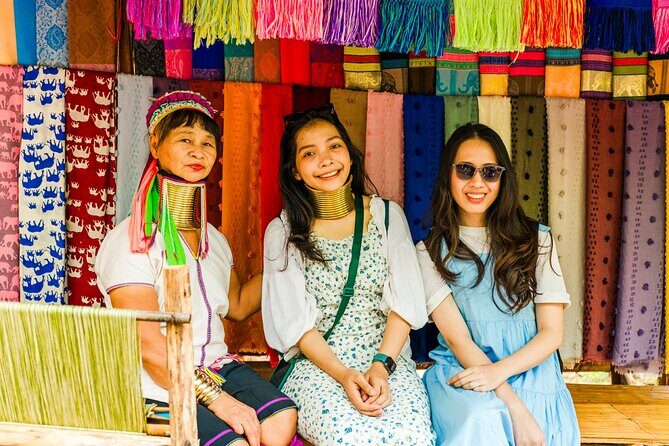 Chiang Mai to Chiang Rai Temples and Lalita Cafe Day Tour - Who Should Consider This Tour?