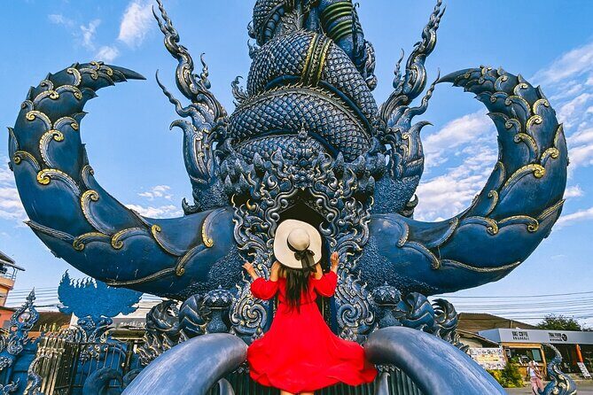 Chiang Mai to Chiang Rai Visit the White, Blue, and Red Temples - The Good and the Not-So-Good