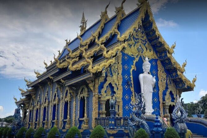 Chiang Mai to Chiang Rai White, Blue, Red Temples Long Neck Tour - A Look at the Itinerary: What You Can Expect