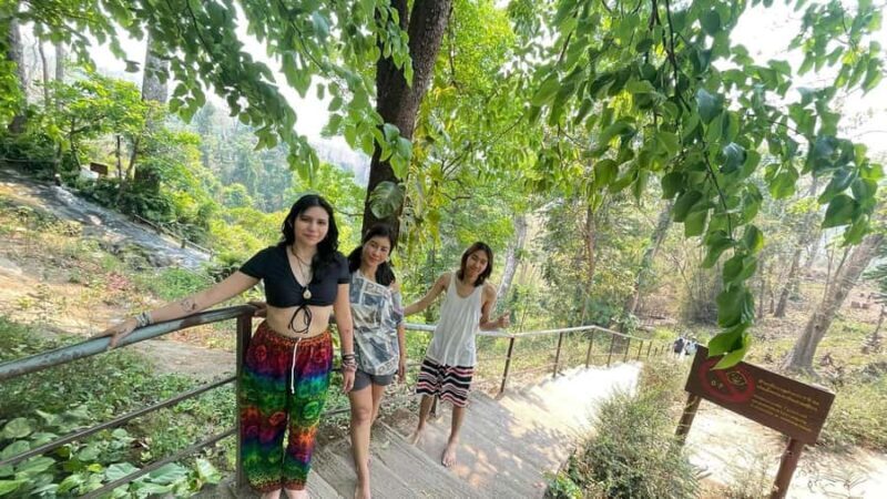 Chiang Mai: Tour Sticky Waterfall, Wat Ban Den & Dan Tewada - The Sum Up