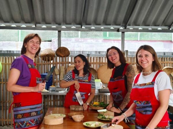 Chiang Mai: Tradition Thai Cooking Class With Market Tour - Break Down