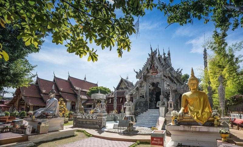 Chiang Mai Tuk Tuk Tour - Half Day - A market finish at Warorot or Muang Mai