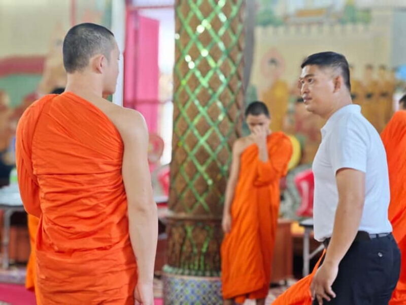 Chiang Mai: Wat Chai Sri Phoom Evening Chanting & Meditation - Practical Details and What to Expect