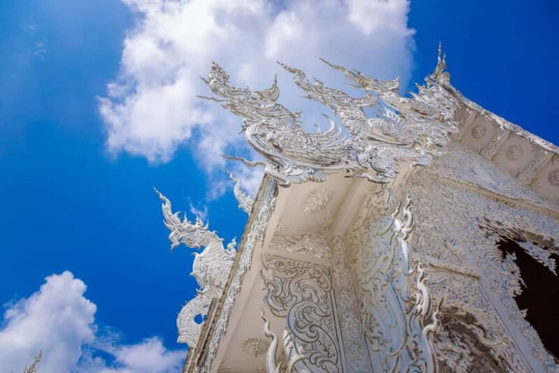 Chiang Mai: White, Black & Blue Temples Day Tour with Lunch - Who Should Consider This Tour?