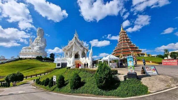 Chiang Mai: White, Blue & Big Buddha Temples in Chiang Rai - Questions You May Have