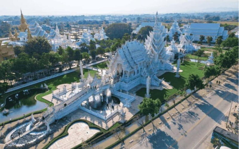 Chiang Mai: White & Blue Temples, Black House & Hill Tribes - FAQ