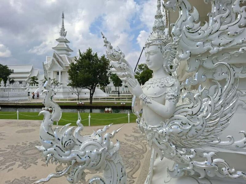 Chiang Mai: White Temple, Singha Park & Akha Farm Tour - Good To Know