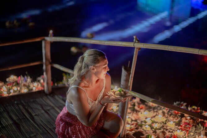 Chiang Mai Yi Peng Festival 2025 Lantern Release Experience - A Closer Look at the Chiang Mai Yi Peng Lantern Release Tour  